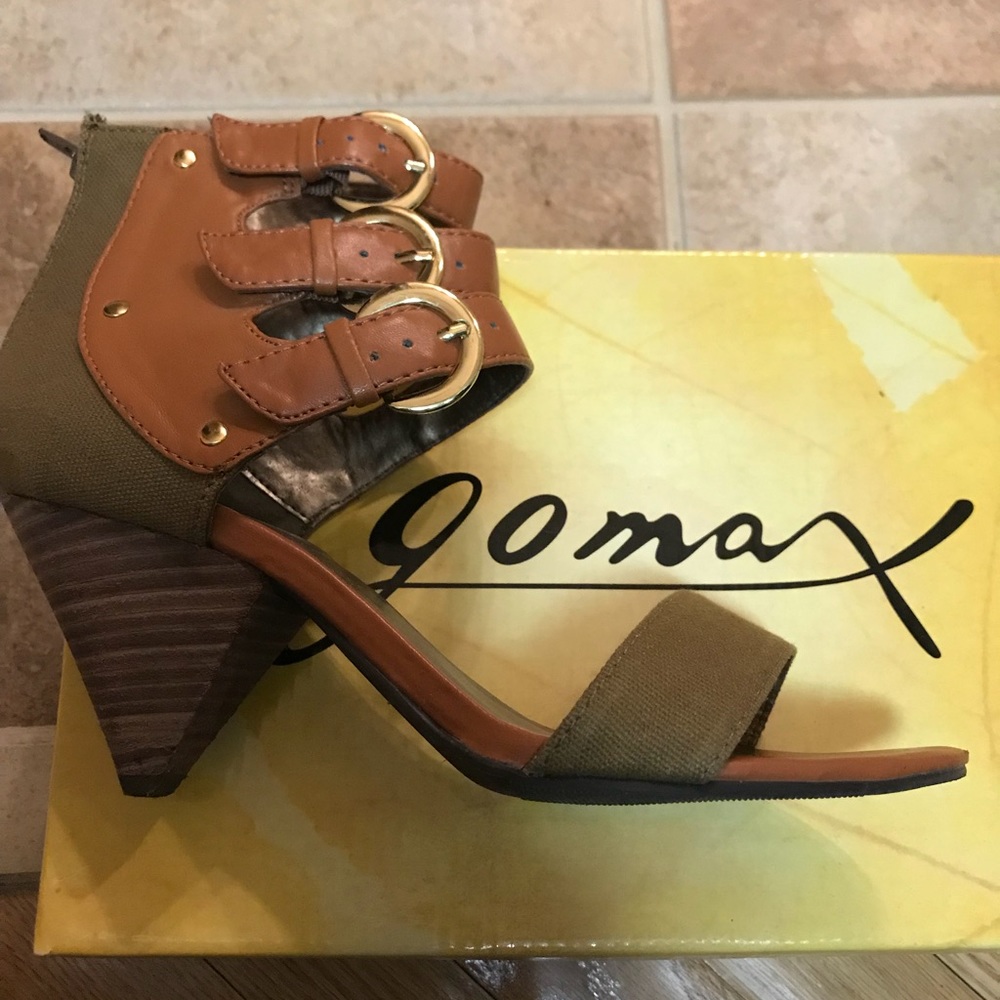 Gomax OLA-28 Cognac 3-Buckle Ankle Cuff Sandals